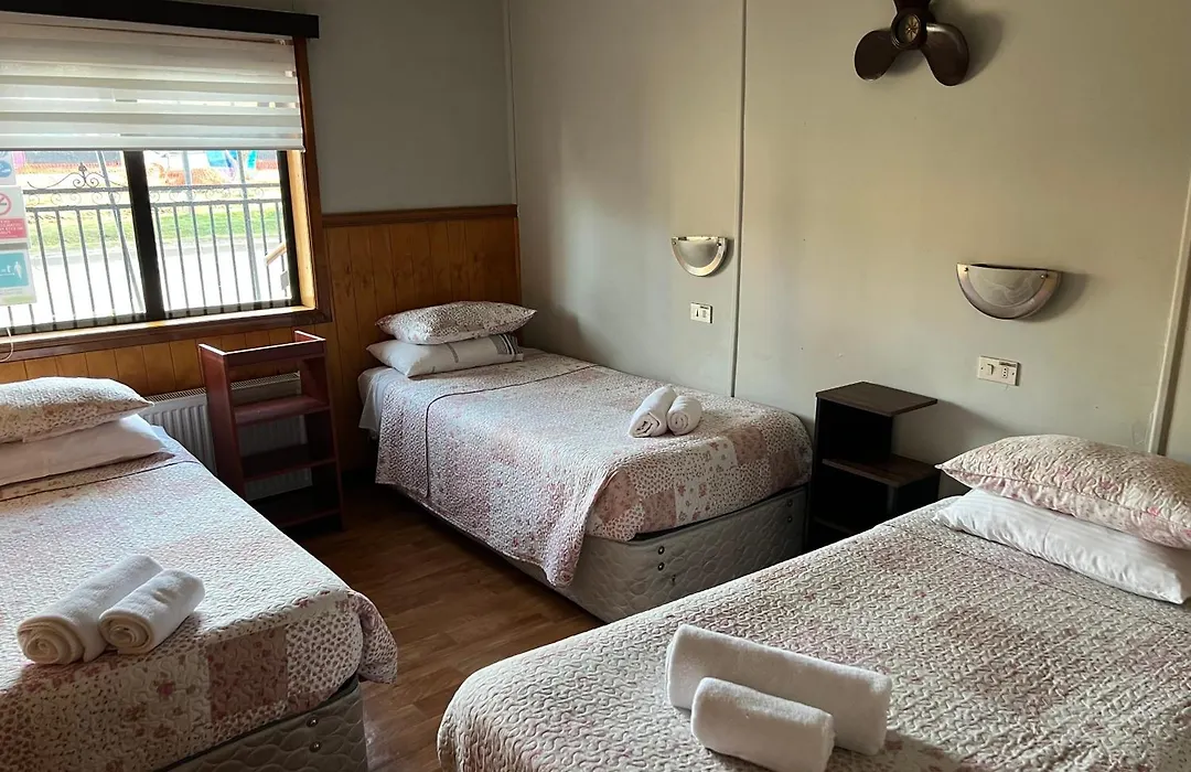 Hostal Victoria-1